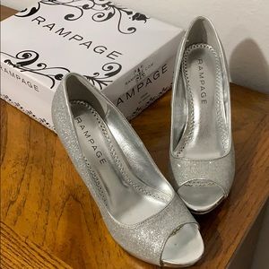 RAMPAGE SILVER SPARKLY HEELS